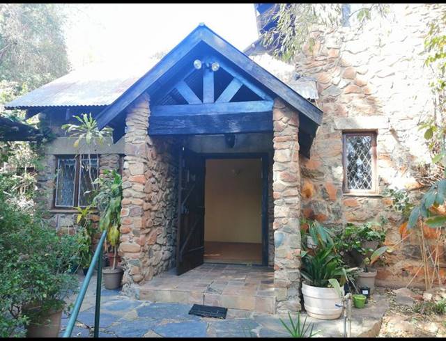 2 BEDROOM HOUSE FOR SALE IN BARBERTON